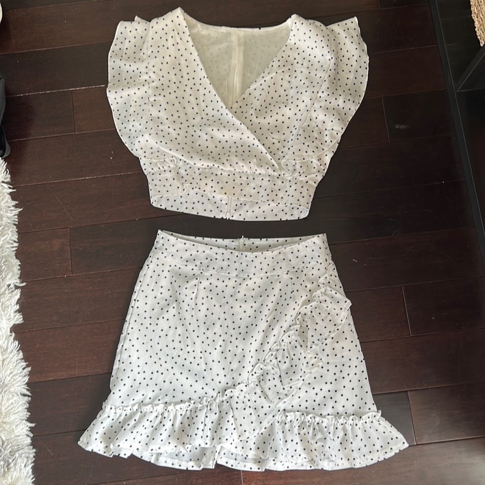 White and Black polka dot skirt and top set. Size small